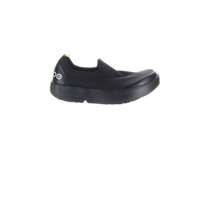 OOFOS Womens Oomg Black Black Flats Size 8 Medium (B  M) (4558784)